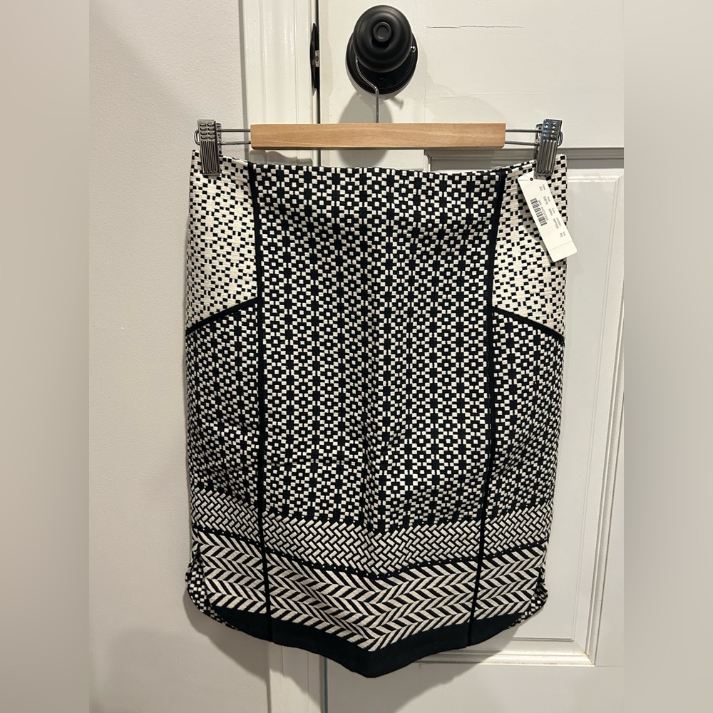 NWT J.Crew Pencil Skirt Size 4P
